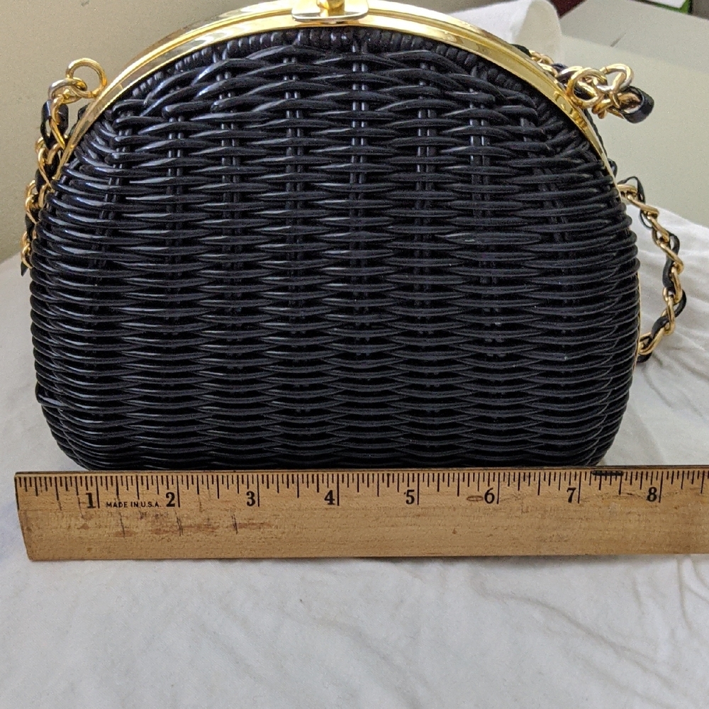 Vintage Magid Black Woven Crossbody Bag with Gold Chain - Picture 15 of 17